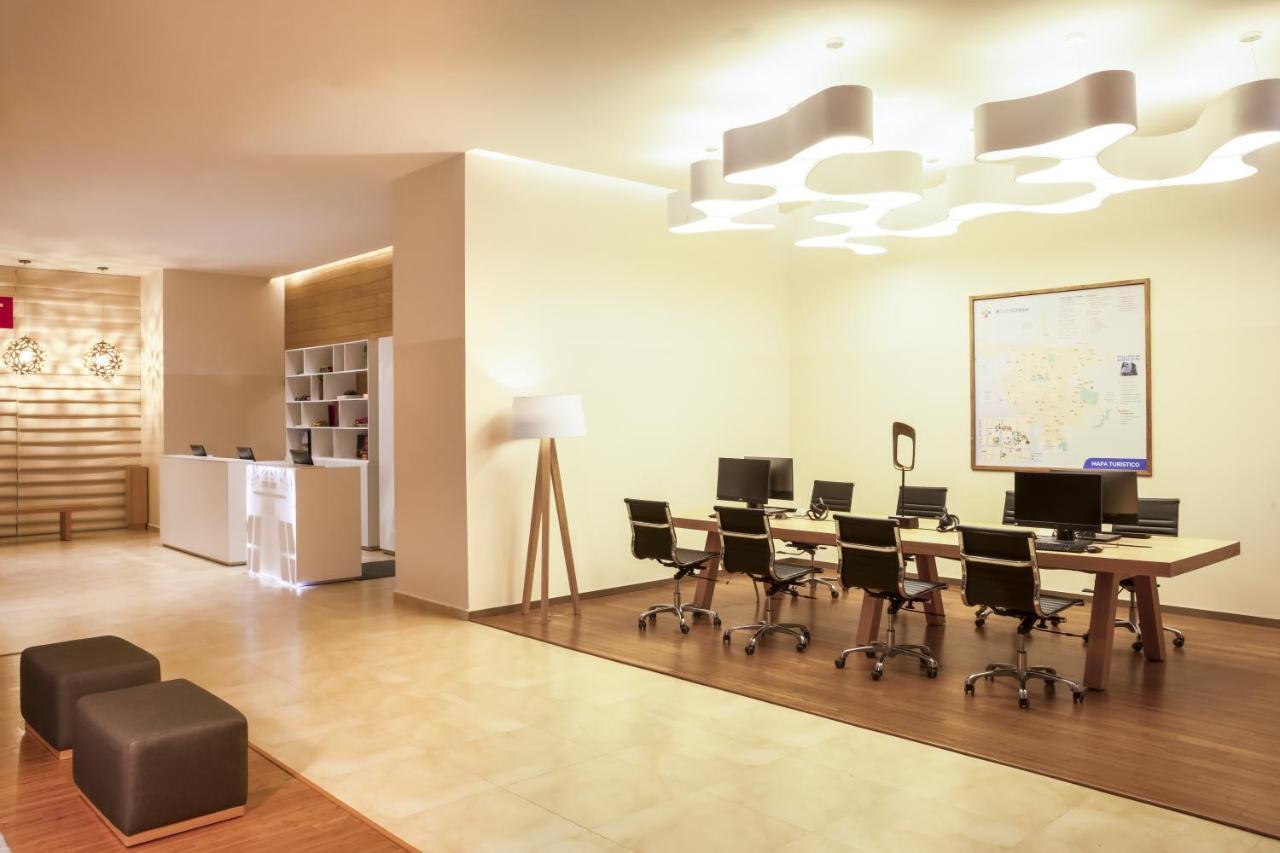 Fiesta Inn Celaya Galerias Exterior photo