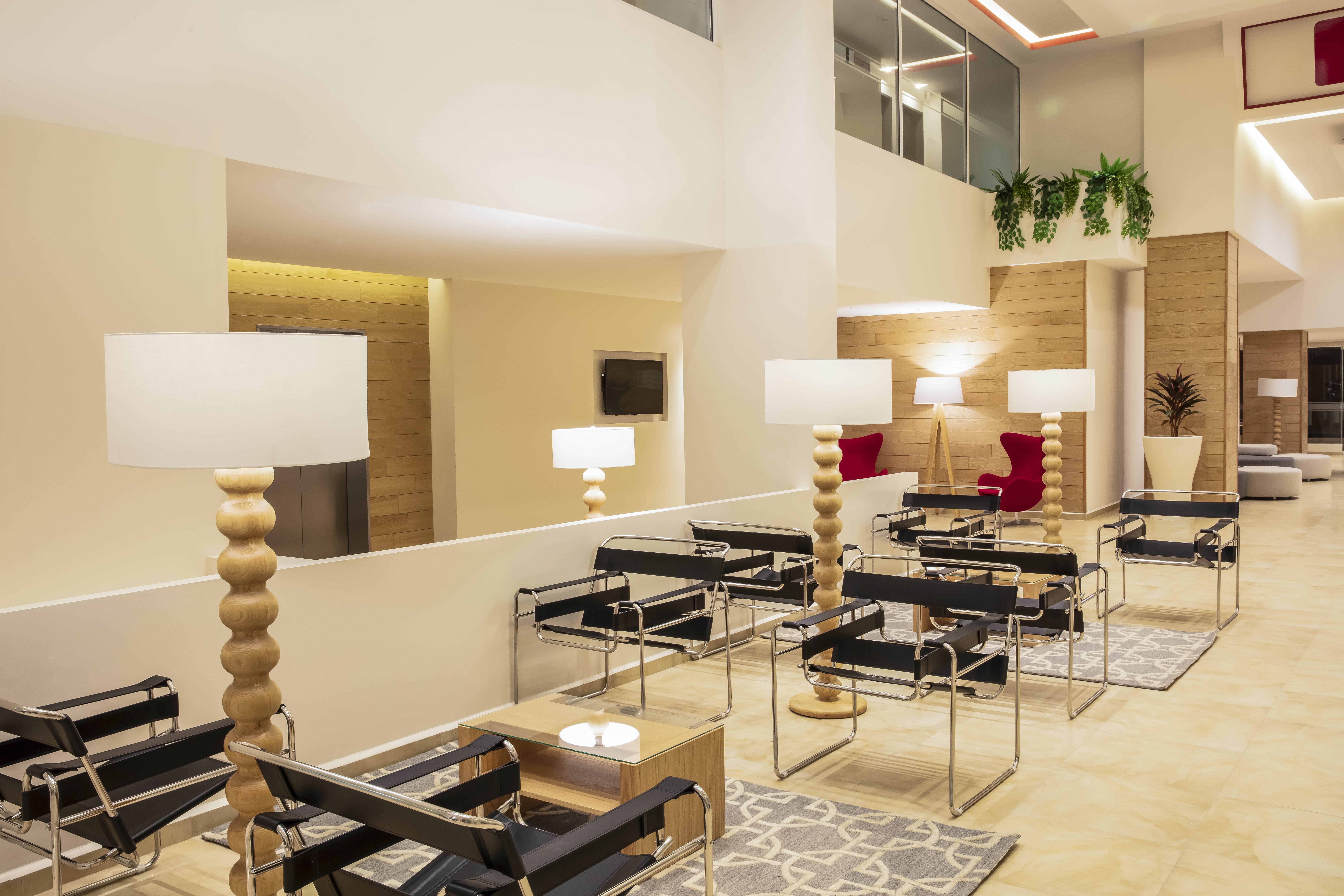 Fiesta Inn Celaya Galerias Exterior photo